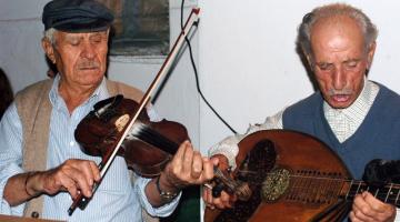 sifnos_panhguri_clairy_moustafellou.jpg